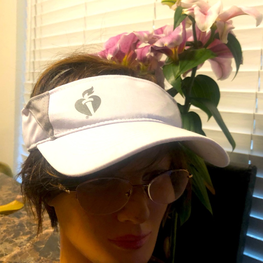 American Heart Association Women’s White Gray Baseball Visor Hats Size One